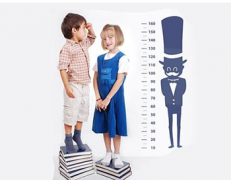 儿童身高体重测量仪通过孩子表现判断高不高
